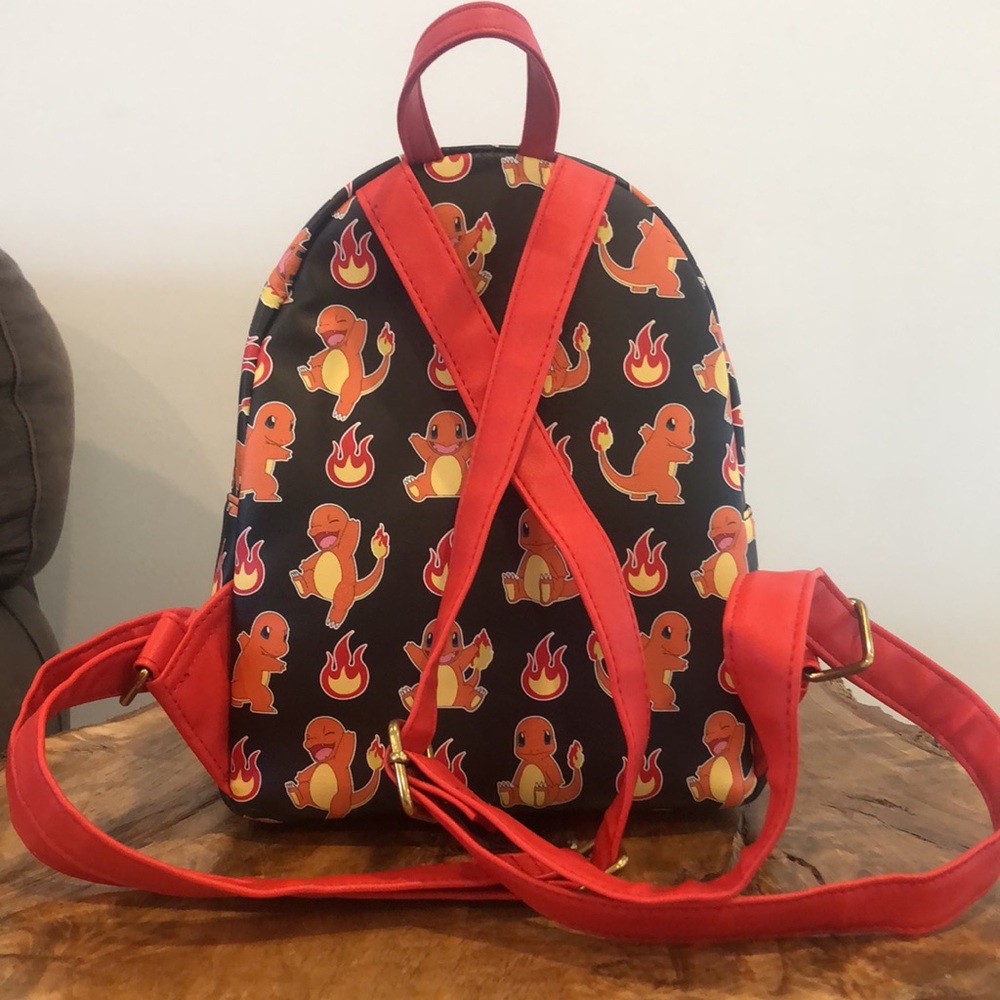 Charmander Loungefly Backpack - Picture 4 of 6